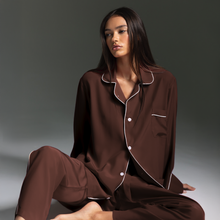 Load image into Gallery viewer, THE LEISUREWEAR SET - Brown with White Piping